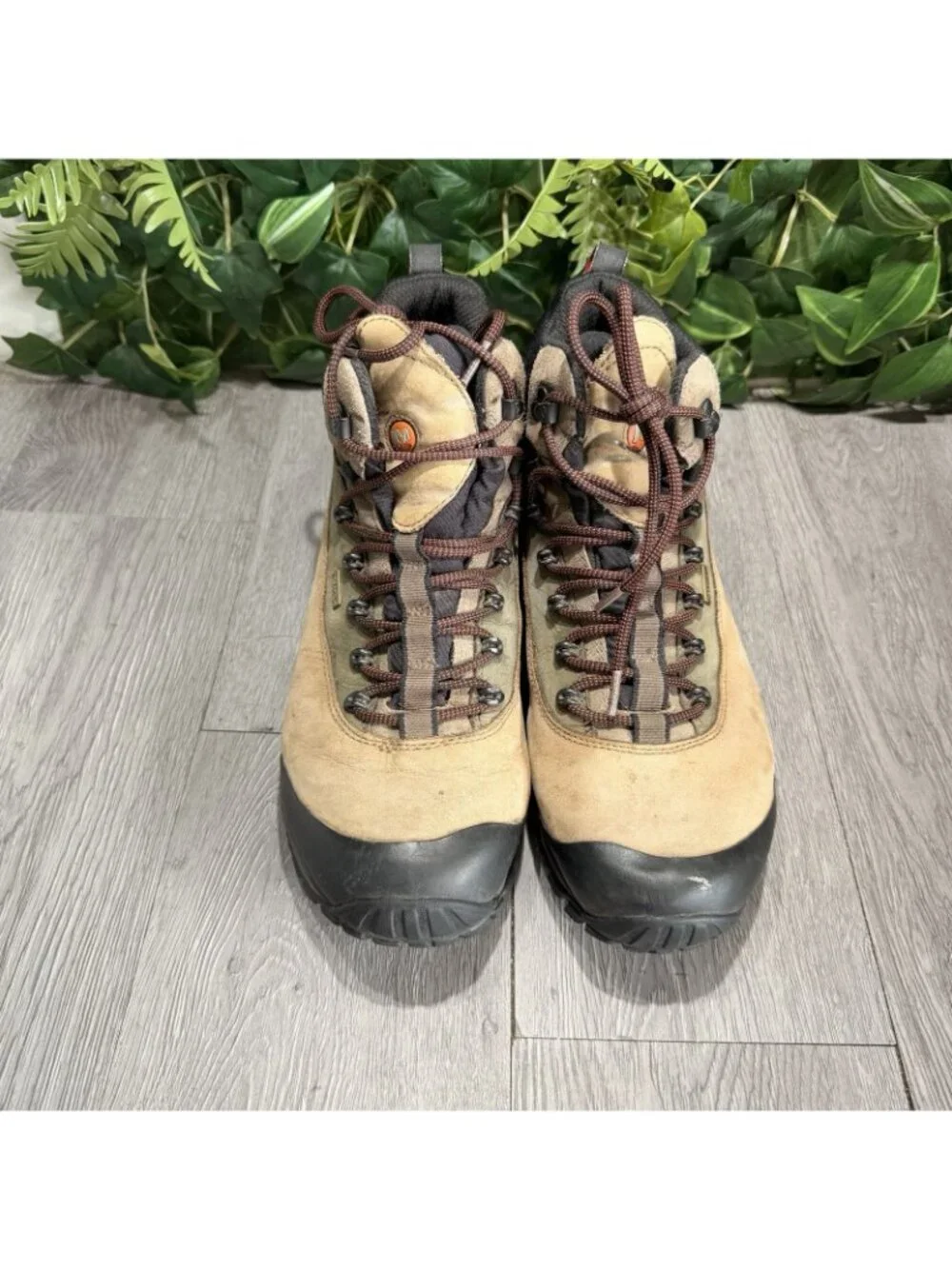 Merrell Phaser Peak Waterproof Men 10.5 Brown Hiking Boots Vibram Leather J53683
